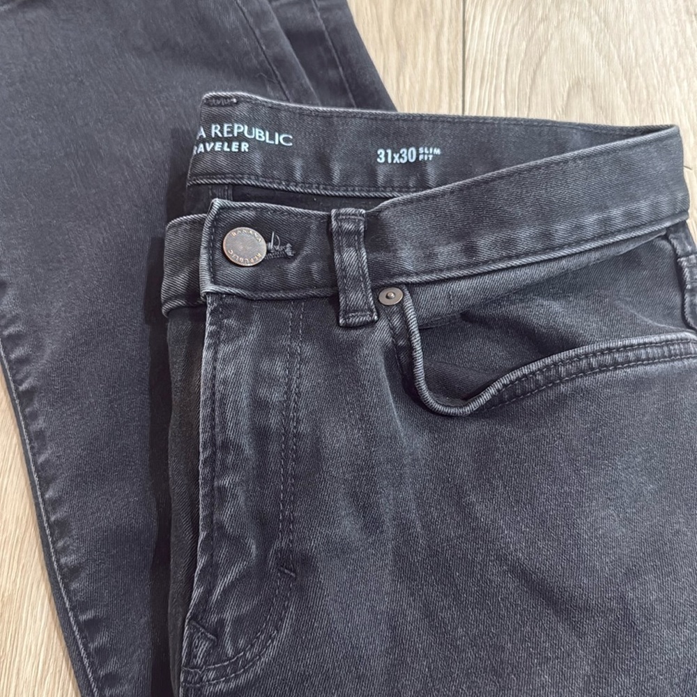 Banana Republic Traveler Pant 31x30 slim fit
